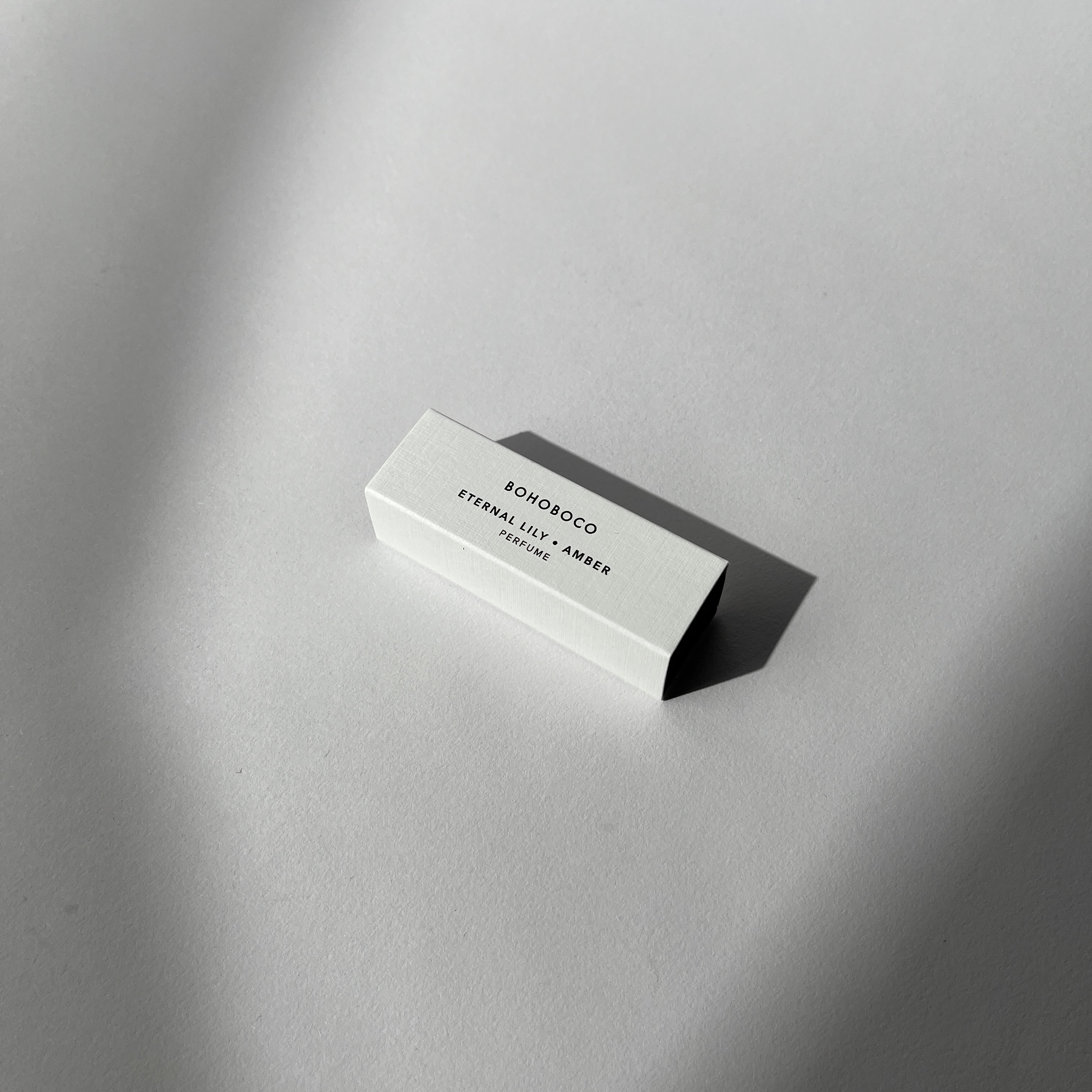 SAMPLE Eternal Lily Amber 2 ml (12 Stück)